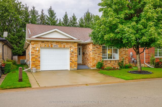 Detached at 3970 Durban Lane, Lincoln, ON L0R 2C0