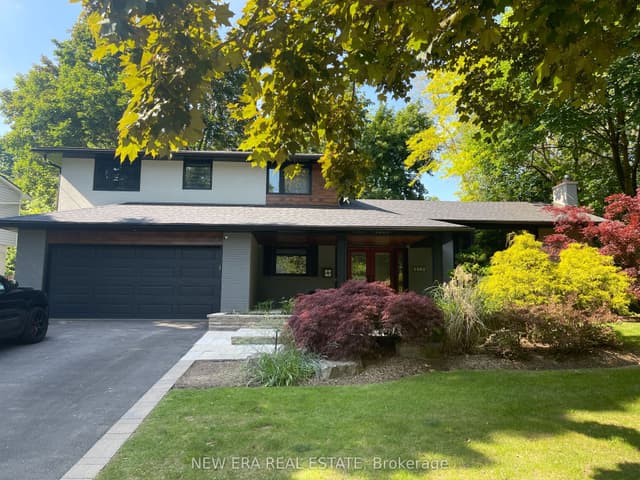 Detached at 1481 Chasehurst Drive, Mississauga, ON L5J 3A8