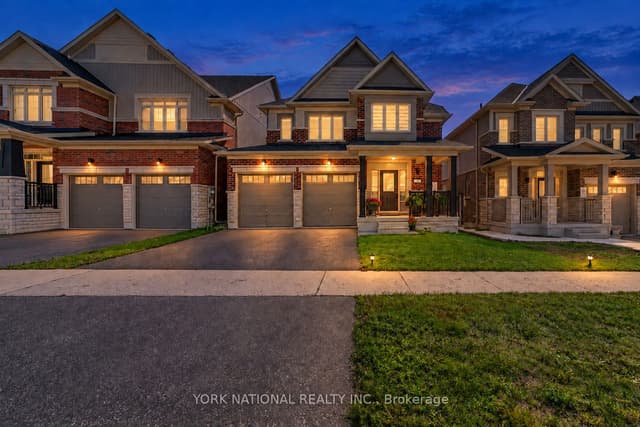 Detached at 32 Copperhill Heights E, Barrie, ON L9J 0L1