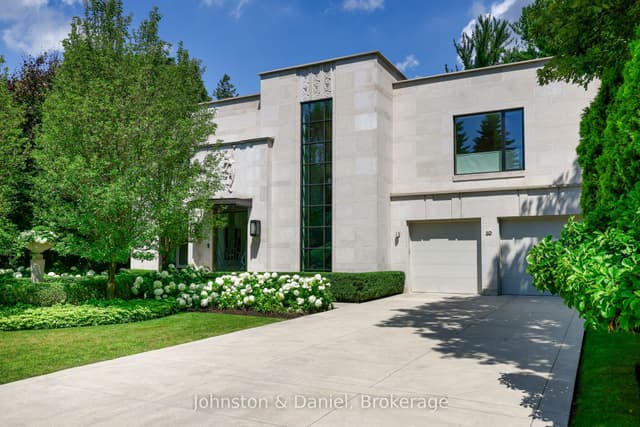 Detached at 20 Forest Glen Crescent, Toronto, ON M4N 2E8, Toronto C12