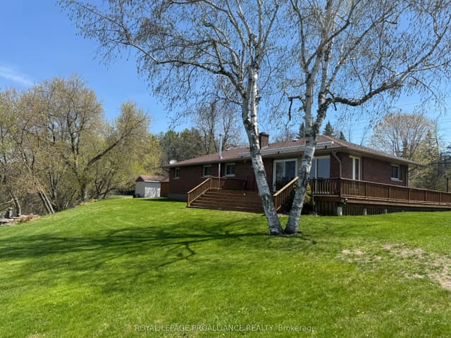 Detached at 81 Scuttlehole Road, Belleville, ON K0K 2V0
