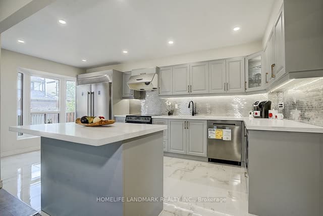 Semi-Detached at 49 Grenbeck Drive, Toronto, ON M1V 2H5, Toronto E07
