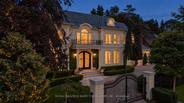Detached at 11 Doon Road, Toronto, ON M2L 1M1, Toronto C12
