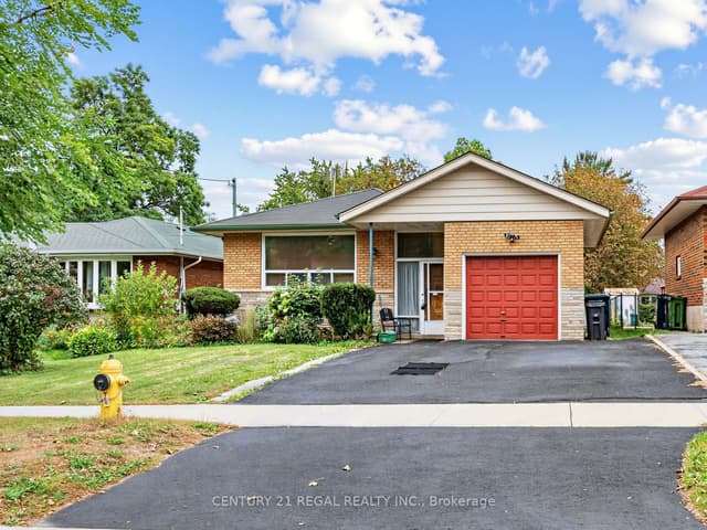 Detached at 121 Janray Drive, Toronto, ON M1G 1Y8, Toronto E09