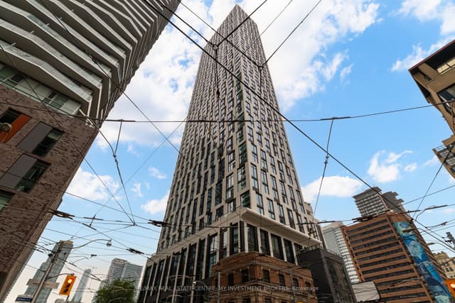 Condo Apartment at 252 Church Street 4110, Toronto, ON M5B 0E6, Toronto C08