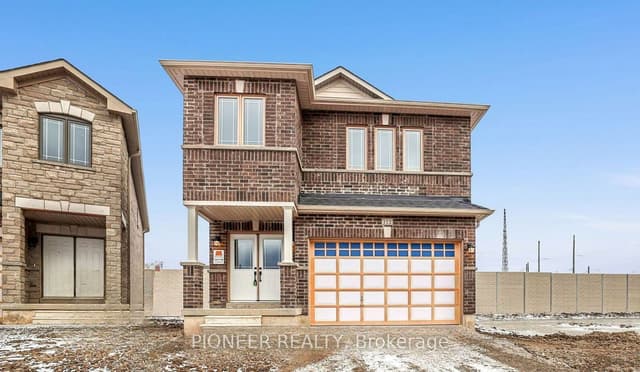 Detached at 112 Palace Street, Thorold, ON L2V 0J7