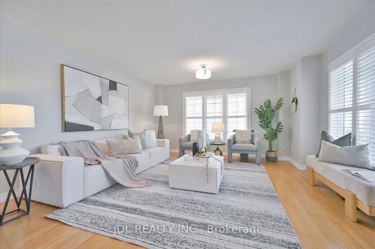 21 Iron Horse Avenue
