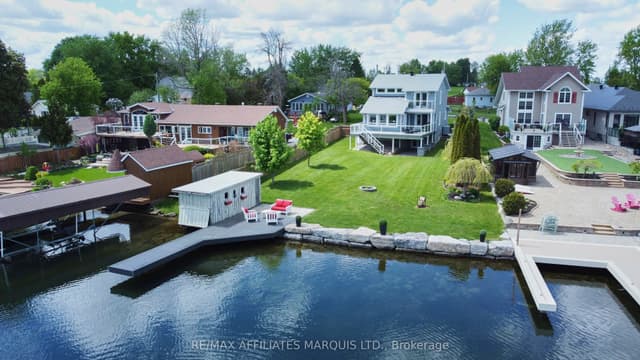 Detached at 19414 Malibu Lane, South Glengarry, ON K0C 2E0