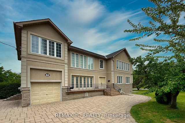 Detached at 18 Mullet Road, Toronto, ON M2M 2A6, Toronto C14