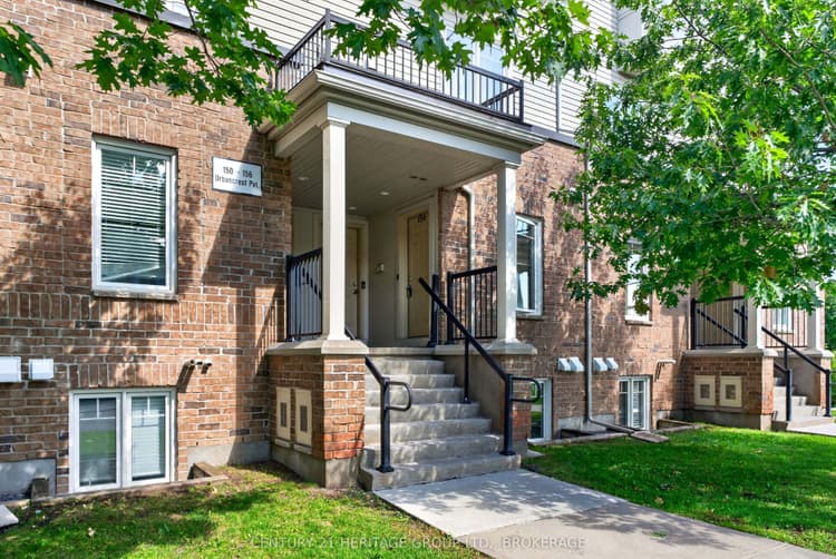 150 Urbancrest Private