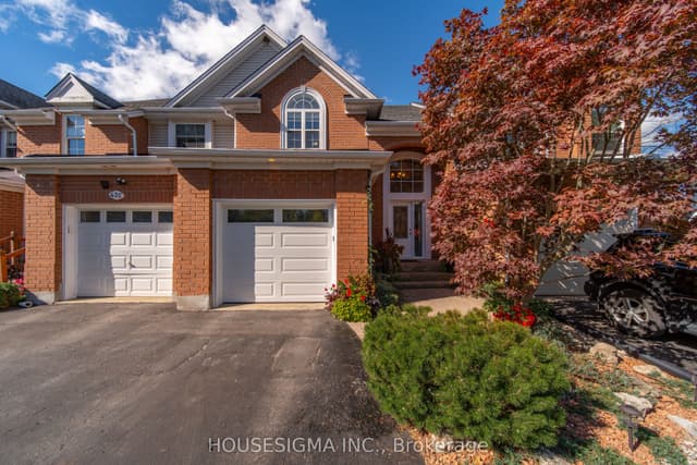 Att/Row/Townhouse at 437 Beaver Creek Road, Waterloo, ON N2V 2J8