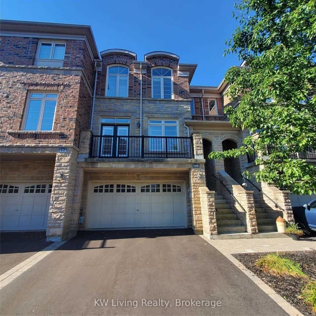 Att/Row/Townhouse at 120 Chapman Court, Aurora, ON L4G 0E2