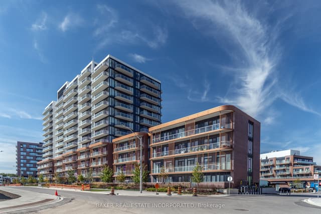 Condo Townhouse at 220 Missinnihe Way 102, Mississauga, ON L5H 0A9