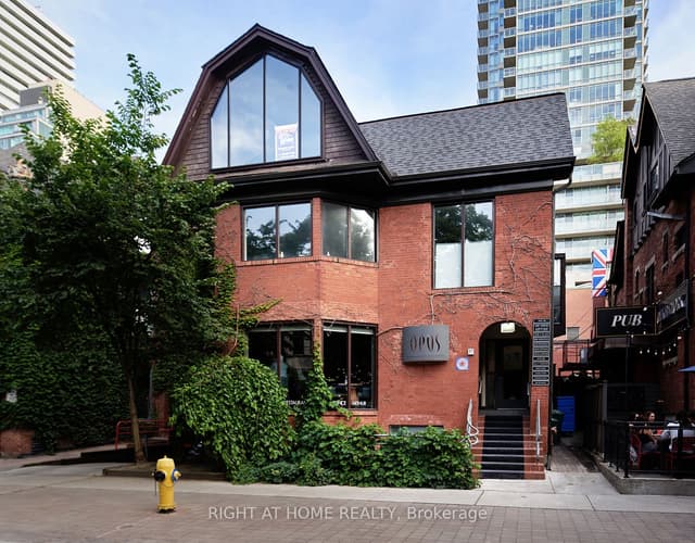 Office at 37 Prince Arthur Avenue 3rd Floor, Toronto, ON M5R 1B2, Toronto C02