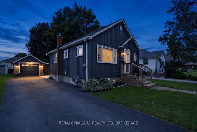 Detached at 218 Neff Street, Port Colborne, ON L3K 3T6