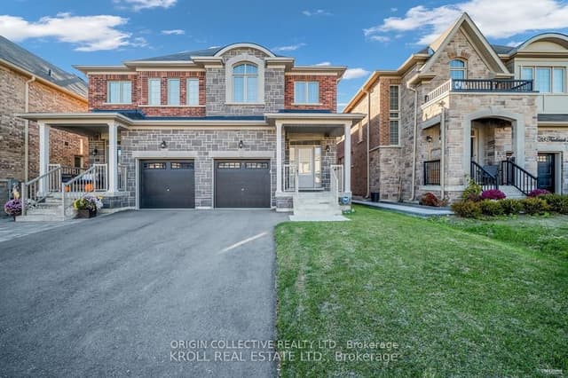 Semi-Detached at 26 Frederick Taylor Way, East Gwillimbury, ON L0G 1M0