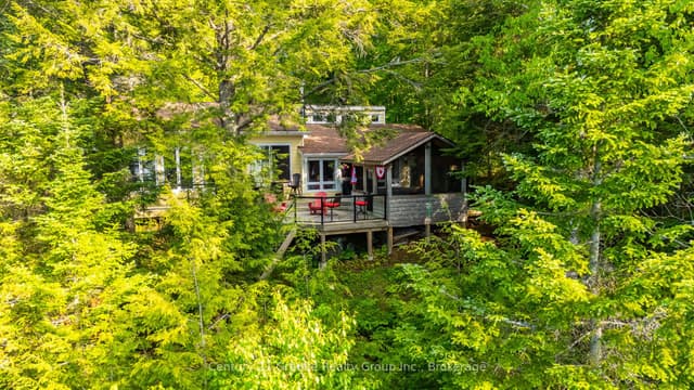 Detached at 1075 Wampum Road, Dysart et al, ON K0M 1S0