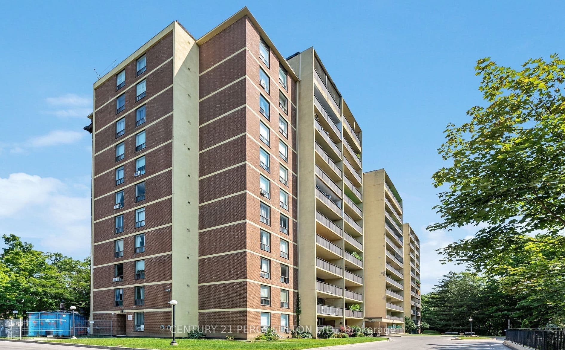 Suite 808 · Floor 8, Unit 808 · 15 London Green Crt