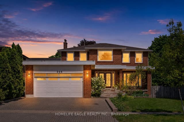 Detached at 304 Firglen Ridge, Vaughan, ON L4L 1N7