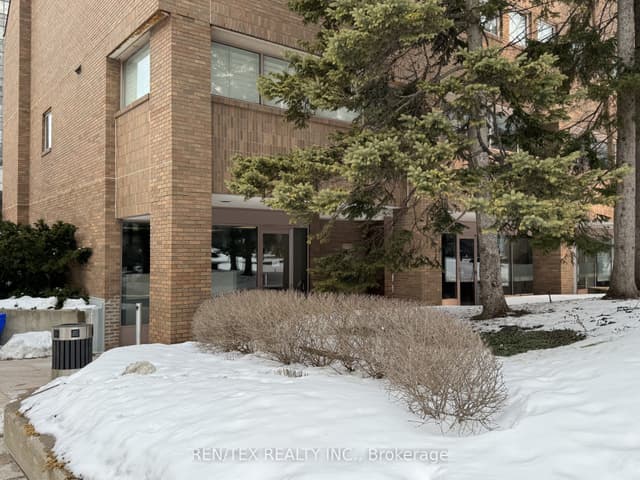 Office at 19 Hendon Avenue, Toronto, ON M2M 4G8, Toronto C07