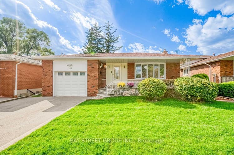 936 Scarborough Golf Clu Road