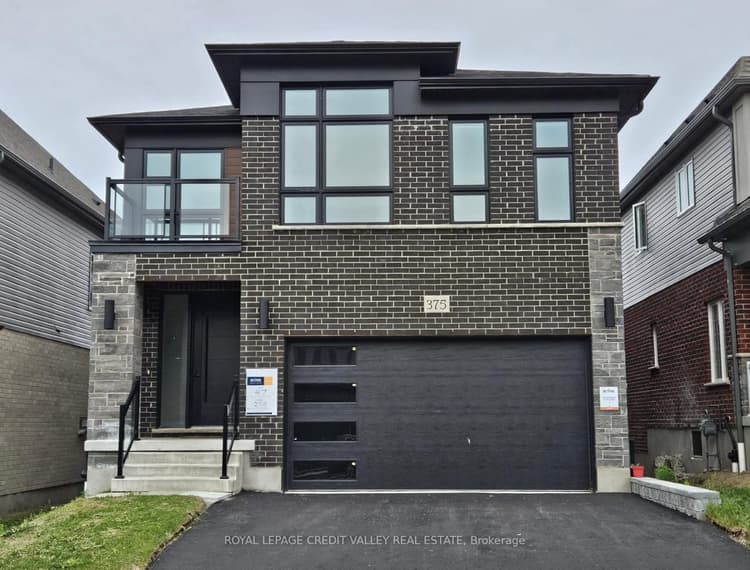 375 Chokecherry Crescent