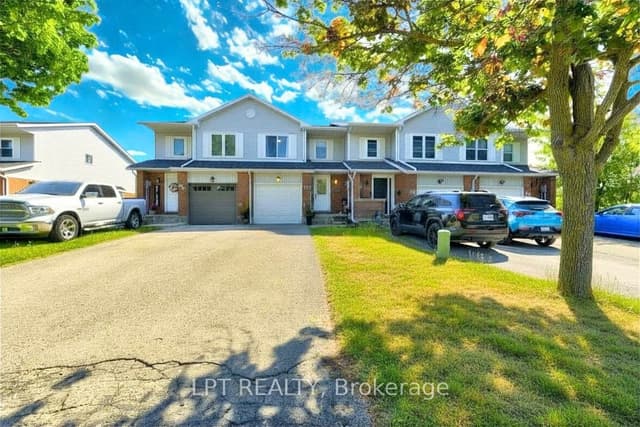 Att/Row/Townhouse at 30 Dawson Road, Orangeville, ON L9W 2W3