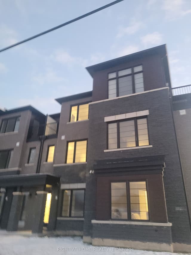Att/Row/Townhouse at 61 Melody Lane, Thorold, ON L3B 5N5
