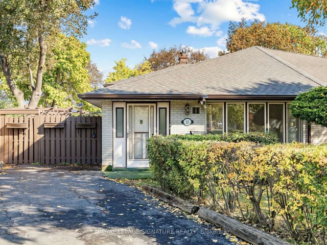 Semi-Detached at 11 Albion Crescent, Brampton, ON L6T 1L3