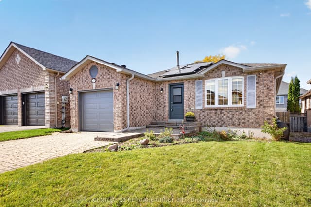 Detached at 162 Madelaine Drive, Barrie, ON L4N 0N1