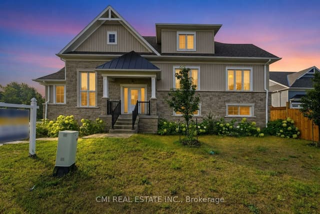 Detached at 3205 Mosley Street, Wasaga Beach, ON L9Z 1V5
