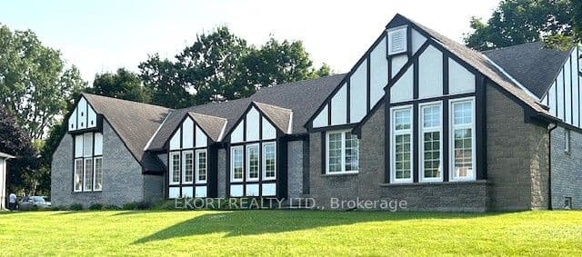 Detached at 24 Kaiser Court, Belleville, ON K8P 5G3