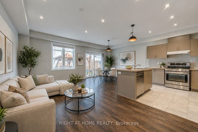 Att/Row/Townhouse at 105 Sonoma Lane, Hamilton, ON L8E 0J8