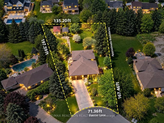 Detached at 42 Banner Lane, King, ON L7B 1K2