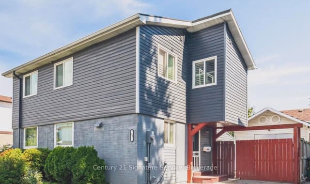 Detached at 28 Homeland Court Upper, Brampton, ON L6S 1R8