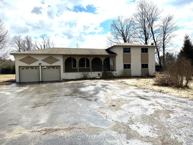 Detached at 780 Essa Road E, Barrie, ON L4N 9E9