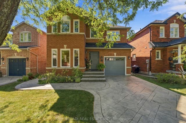 Detached at 2148 Nightstar Drive, Oakville, ON L6M 3R1