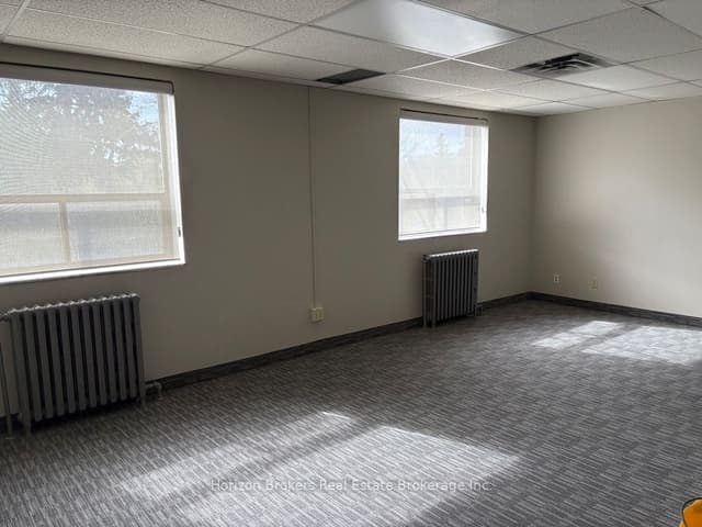 Office at 2461 9 Bloor Street W, Toronto, ON M6S 1P7, Toronto W01
