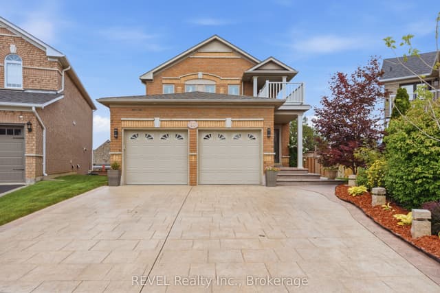 Detached at 20 Hayloft Court, Brampton, ON L6X 4R7