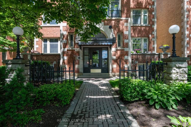 280 Queens Avenue