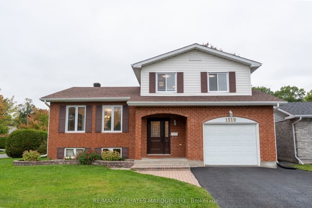 Detached at 1519 Stephen Street, Cornwall, ON K6J 5P6