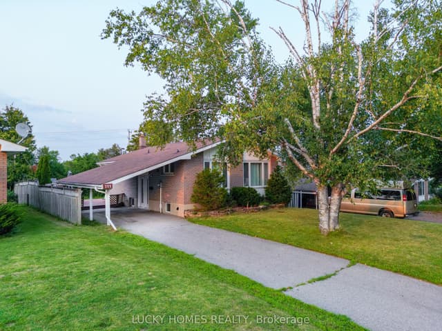 Detached at 711 Otonabee Drive, Peterborough, ON K9J 7P8