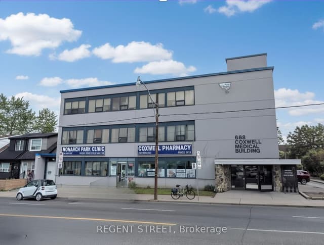 Office at 688 Coxwell Avenue 316, Toronto, ON M4C 3B7, Toronto E01