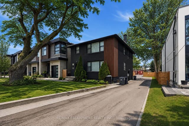 Triplex at 43 Broadview Avenue, Mississauga, ON L5H 2S8