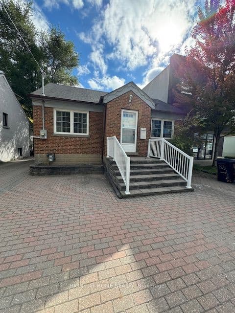 Detached at 227 Sheppard Avenue W, Toronto, ON M2N 1N2, Toronto C07