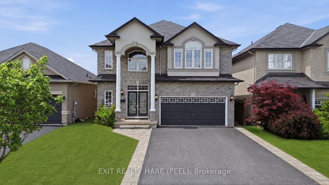 Detached at 174 Irwin Avenue, Hamilton, ON L9K 0A8