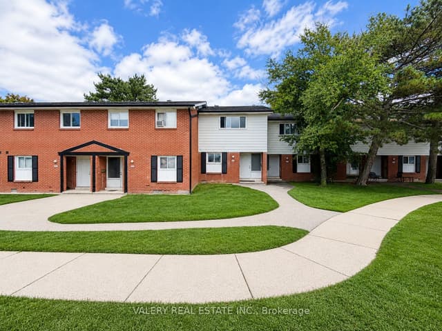 Att/Row/Townhouse at 520 Sunnydale Place G, Waterloo, ON N2L 4T1