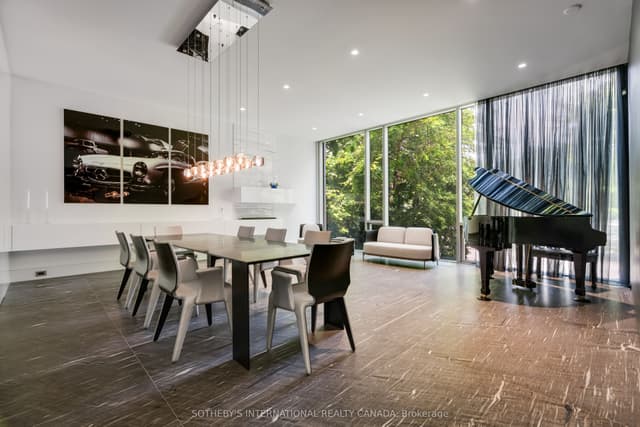Detached at 130 Riverview Drive, Toronto, ON M4N 3C8, Toronto C04