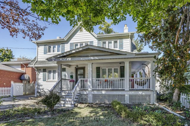Detached at 97 Centre Street E, Richmond Hill, ON L4C 1A3