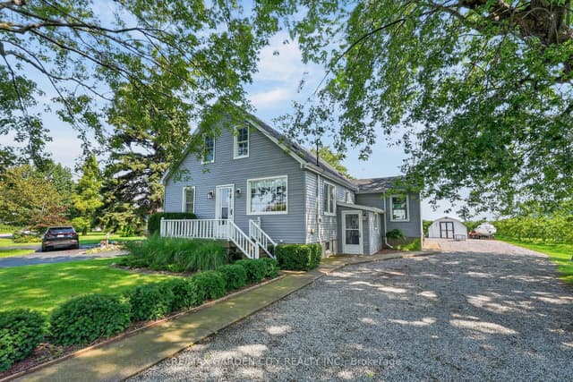 Detached at 423 Read Road, Niagara-on-the-Lake, ON L2R 7K6